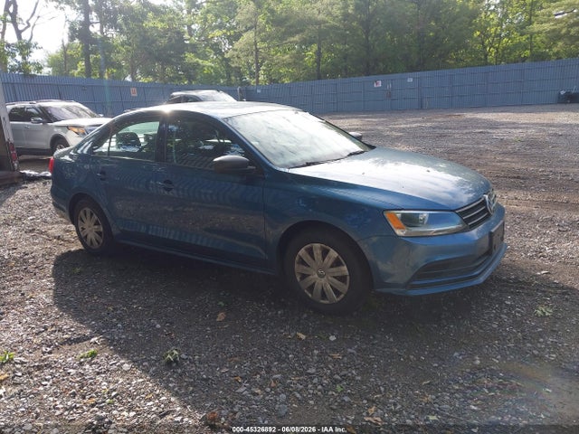 Salvage Volkswagen Jetta Image