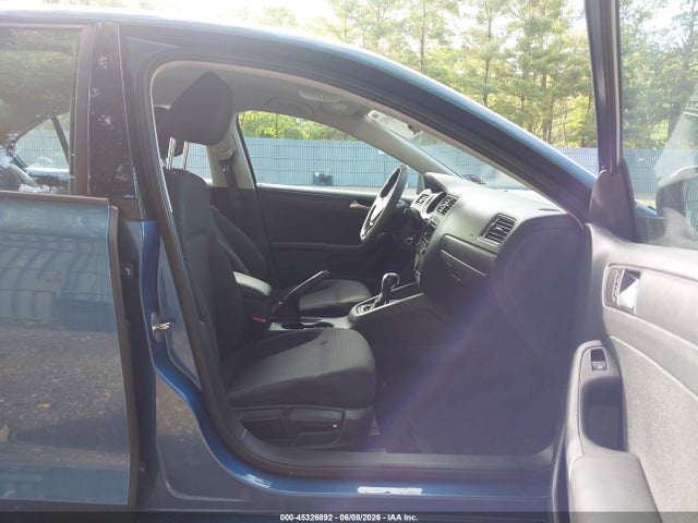 Volkswagen Jetta 2.0l S