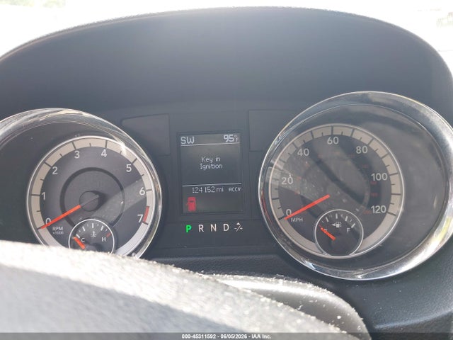 Dodge Grand Caravan Crew