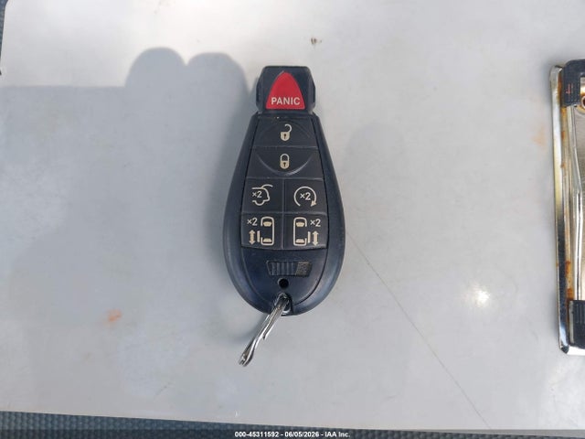 Dodge Grand Caravan Crew