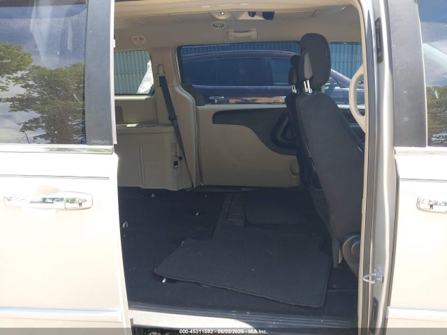 Dodge Grand Caravan Crew