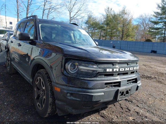 Salvage Ford Bronco Image