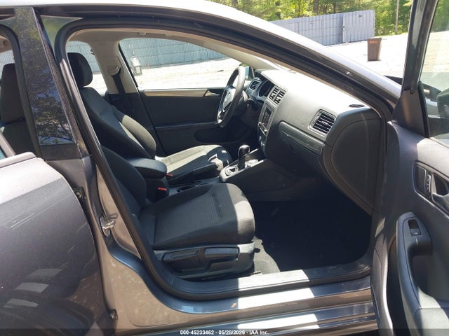 Volkswagen Jetta 1.4t Se