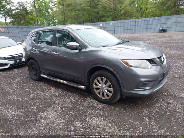 Salvage Nissan Rogue Image
