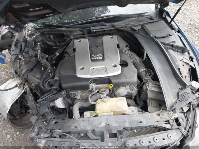 INFINITI Q50 Premium