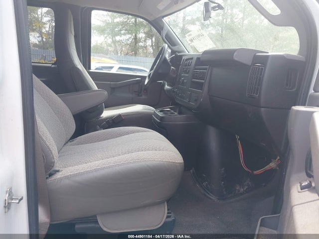 Chevrolet Express Lt