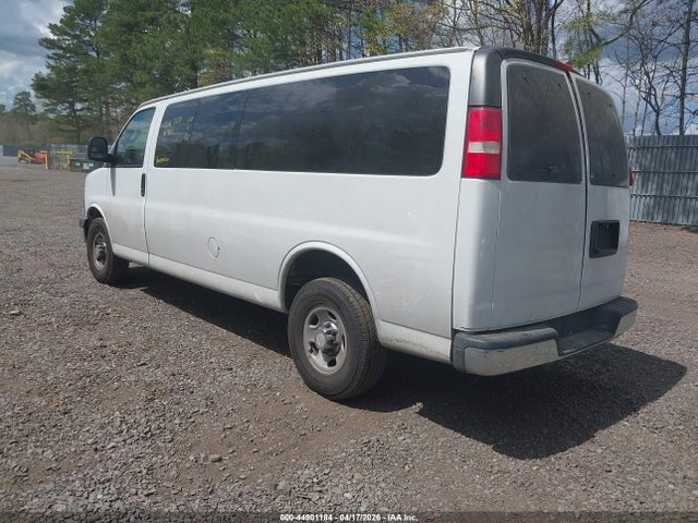 Chevrolet Express Lt