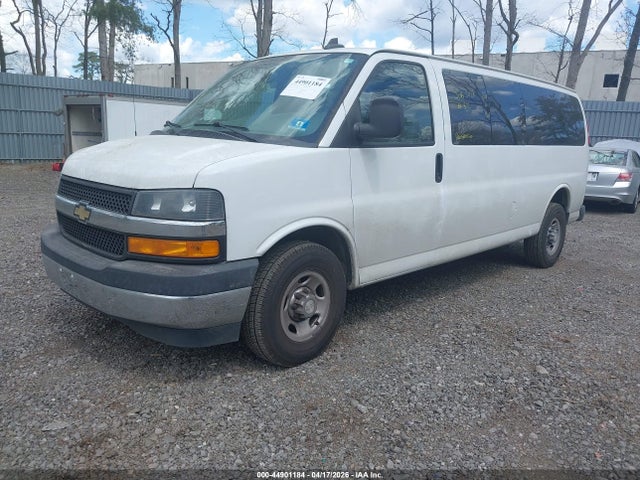 Chevrolet Express Lt