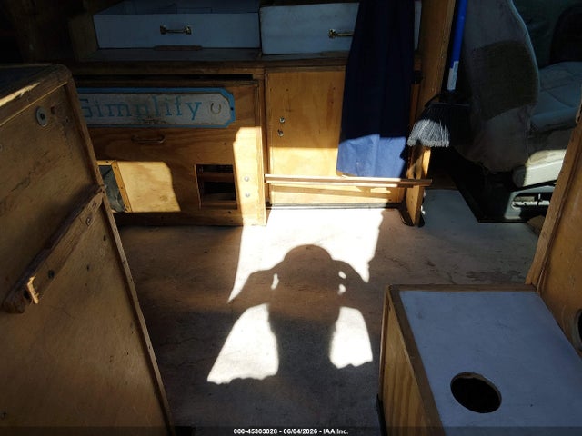 Chevrolet Chevy Van Yf7 Upfitter Pkg.