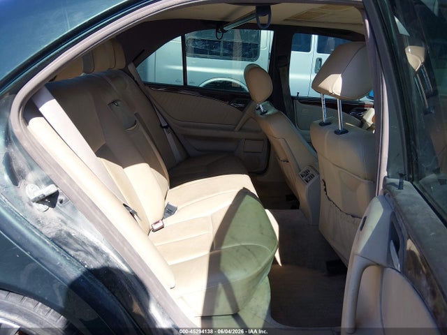 Mercedes-Benz E-Class 320