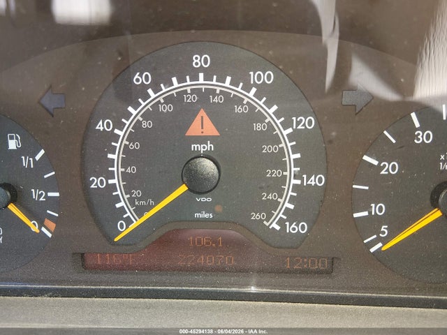 Mercedes-Benz E-Class 320
