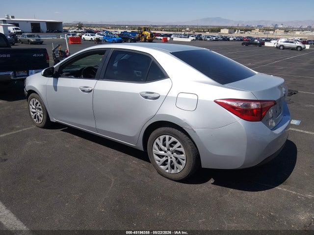Toyota Corolla Le