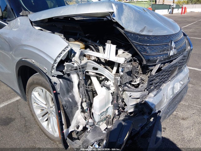 Mitsubishi Outlander Es 2.5 2wd