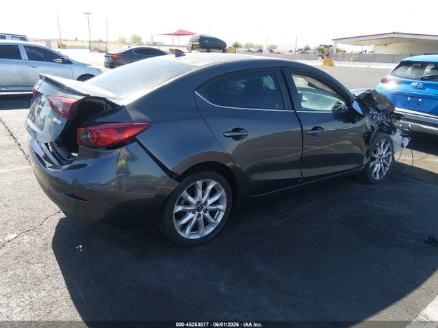 Mazda Mazda3 S Touring