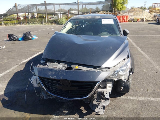 Mazda Mazda3 S Touring