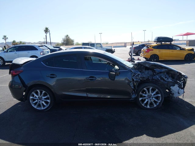 Mazda Mazda3 S Touring