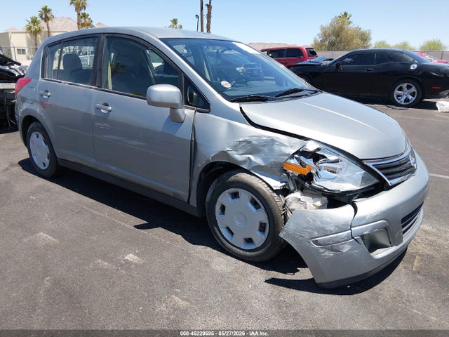 Salvage Nissan Versa Image