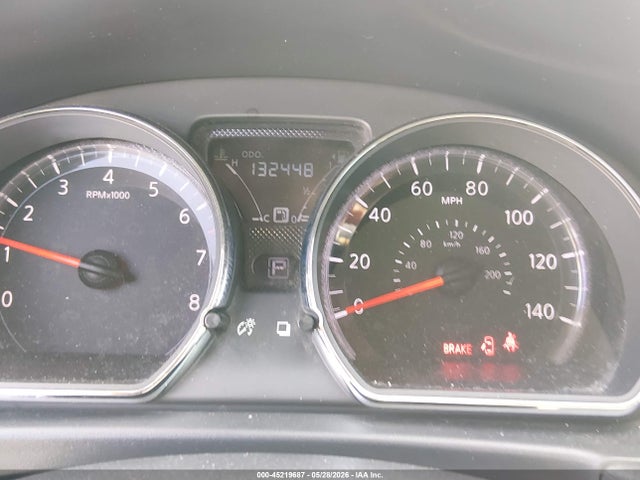 Nissan Versa 1.6 Sv