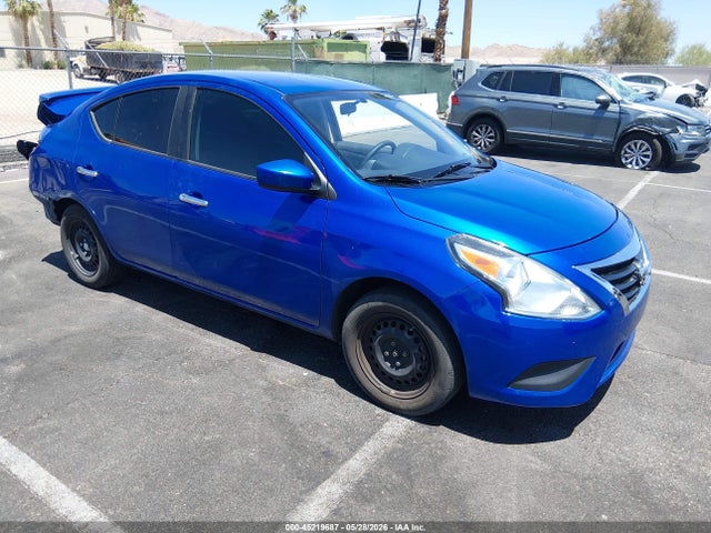 Salvage Nissan Versa Image