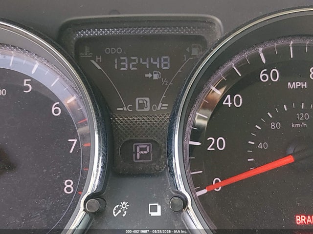 Nissan Versa 1.6 Sv