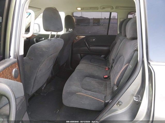 Nissan Armada Sv