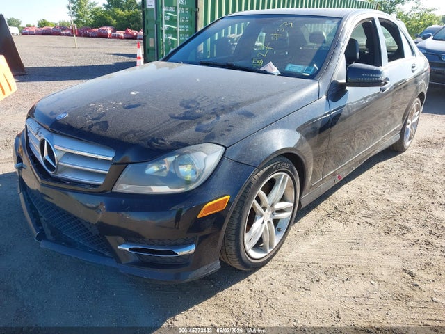 Mercedes-Benz C-Class Sport 4matic