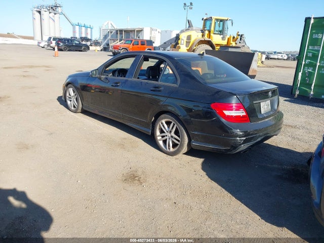 Mercedes-Benz C-Class Sport 4matic
