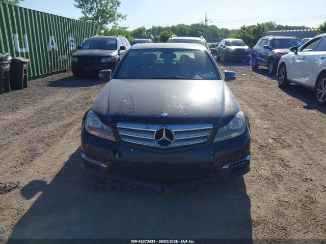 Mercedes-Benz C-Class Sport 4matic