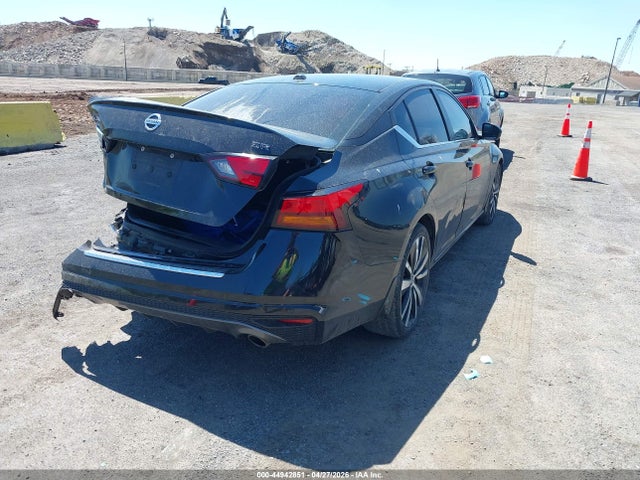 Nissan Altima Sr Fwd