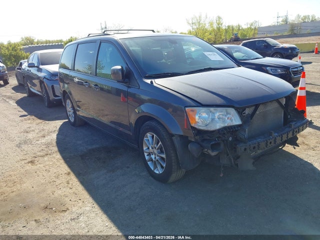 Salvage Dodge Grand Caravan Image