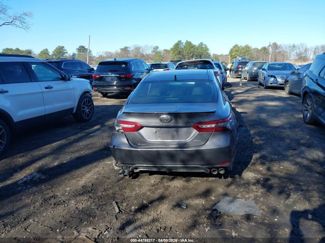 Toyota Camry Xse