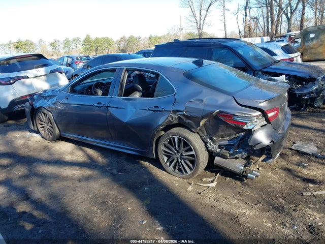 Toyota Camry Xse