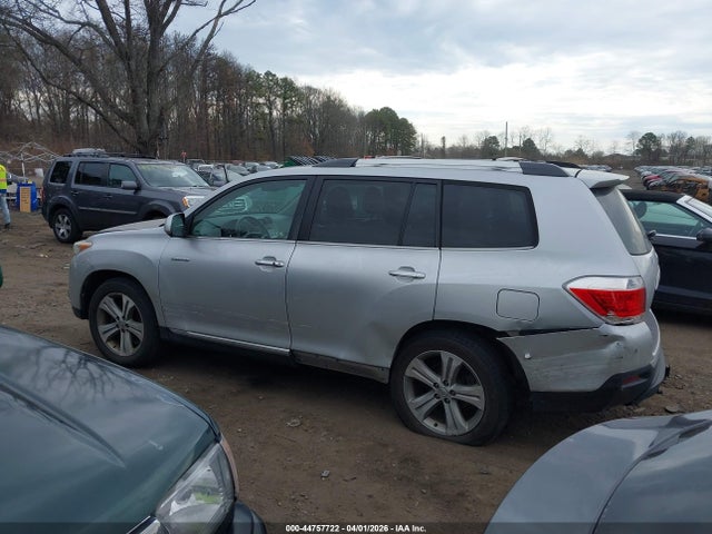 Toyota Highlander Limited V6
