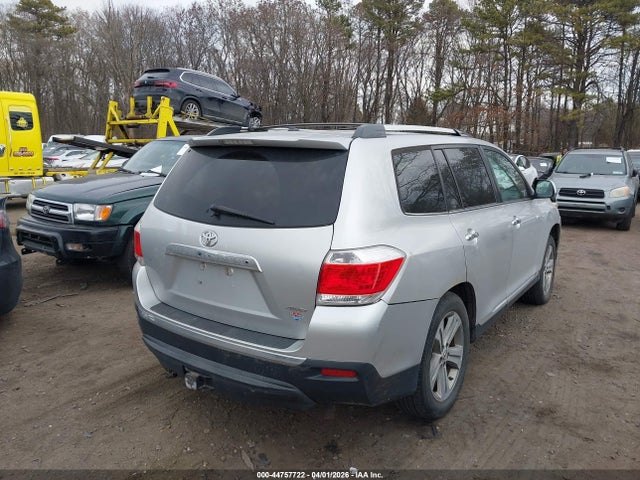 Toyota Highlander Limited V6