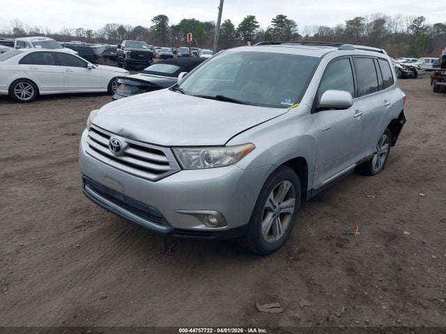 Toyota Highlander Limited V6