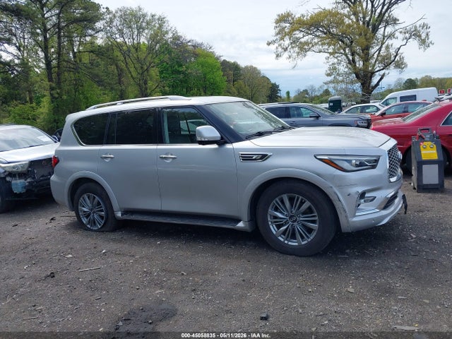 INFINITI Qx Luxe Awd