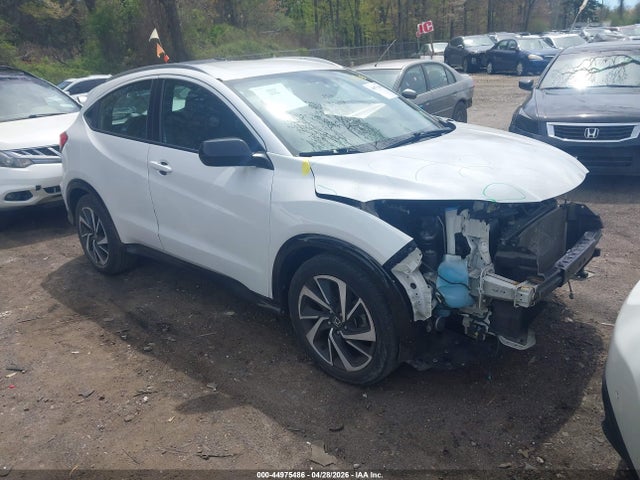 Salvage Honda HR-V Image