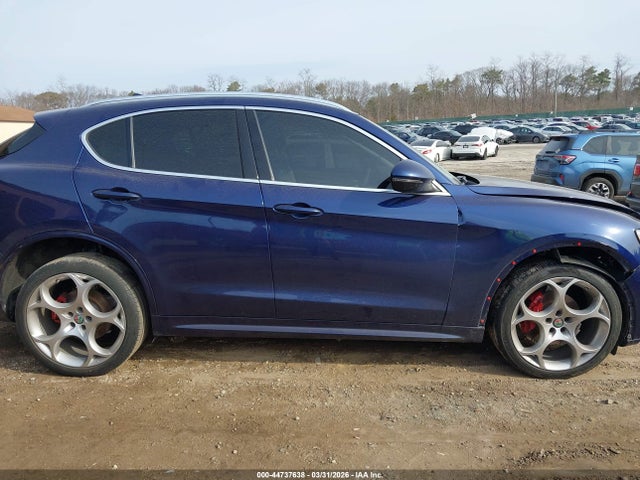 Alfa Romeo Stelvio Ti Awd