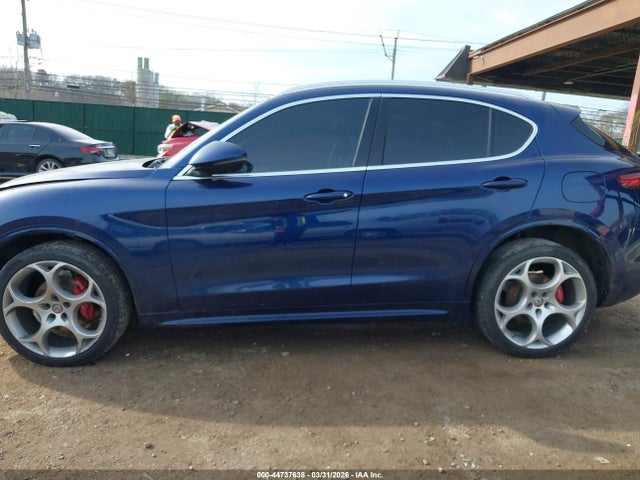 Alfa Romeo Stelvio Ti Awd