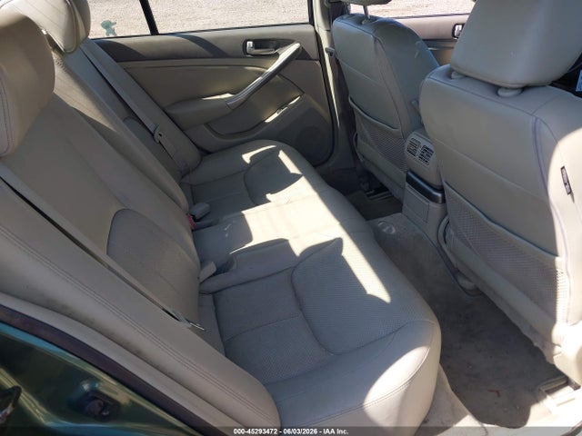 INFINITI G35 Luxury Leather
