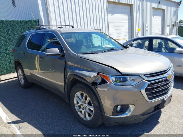 Salvage Chevrolet Traverse Image