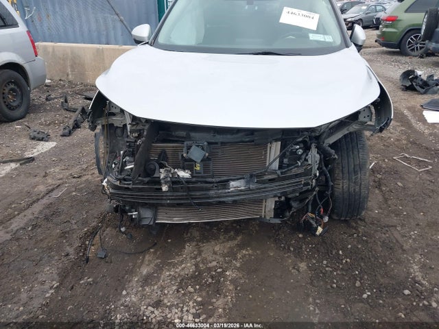 Nissan Rogue Sv Intelligent Awd