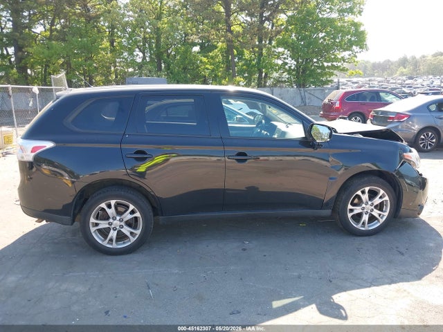 Mitsubishi Outlander Se