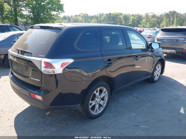 Mitsubishi Outlander Se