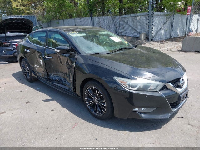 Salvage Nissan Maxima Image