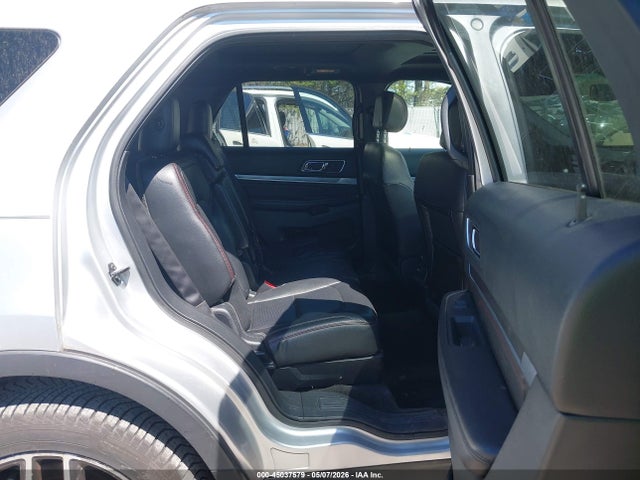 Ford Explorer Sport