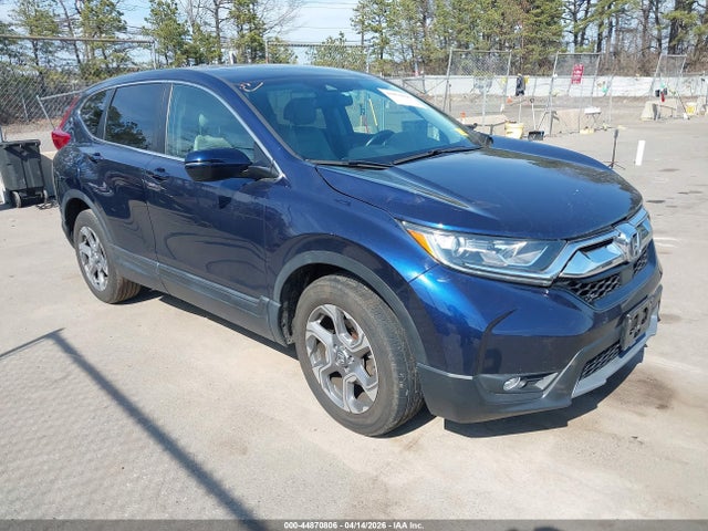 Salvage Honda CR-V Image