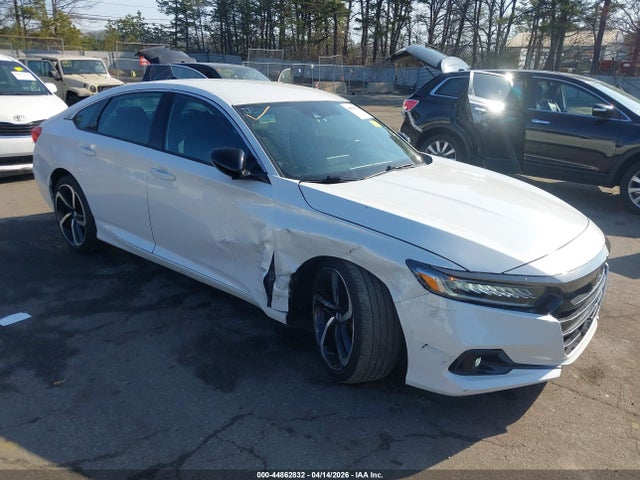 Salvage Honda Accord Image