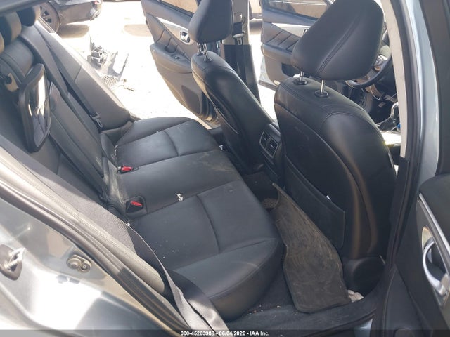 INFINITI Q50 3.0t Premium
