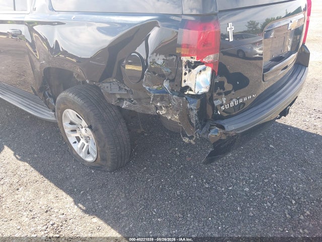 Chevrolet Suburban 1500 Lt